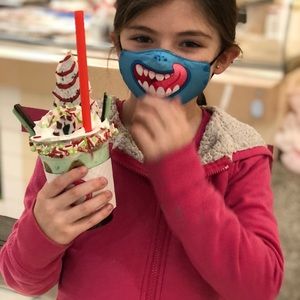 Meet your Posher, Abigail